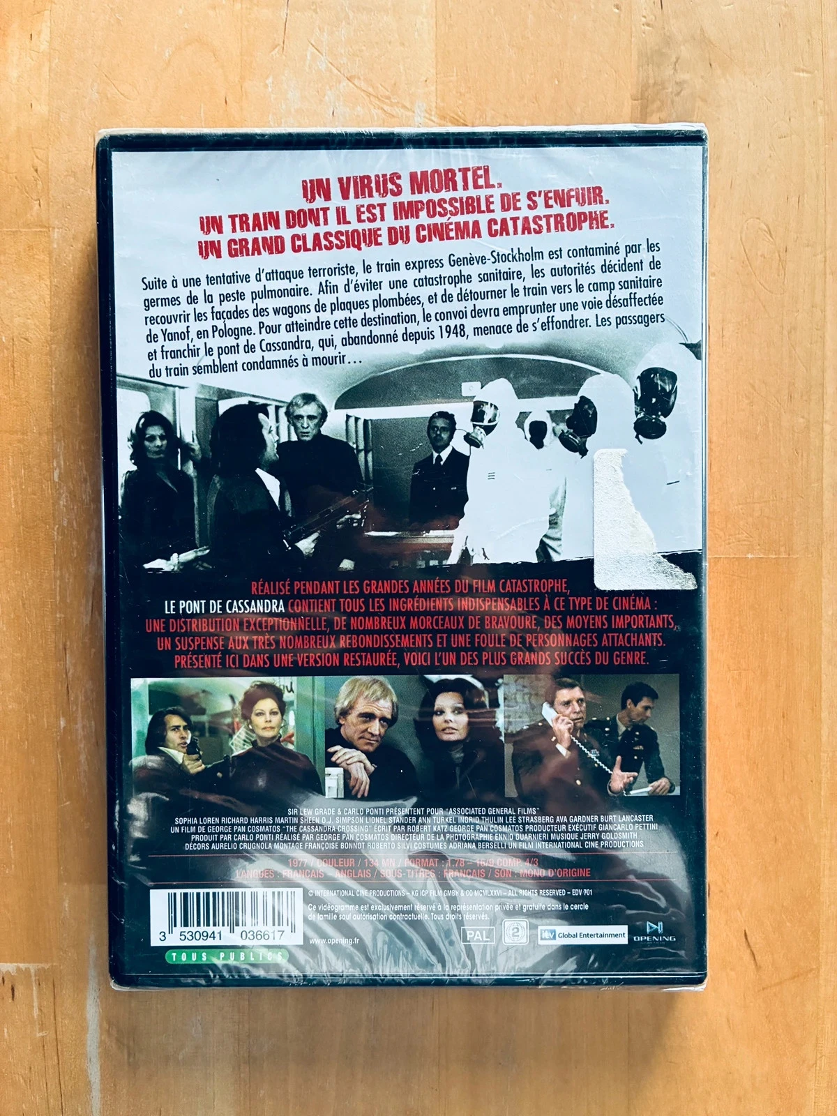 DVD El puente de Cassandra. – photo 2